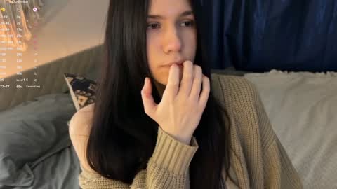 Snapshot of nimfaheart chatting on 01/07/25, 01:57 Jennet online show from 01/07/25, 01:57