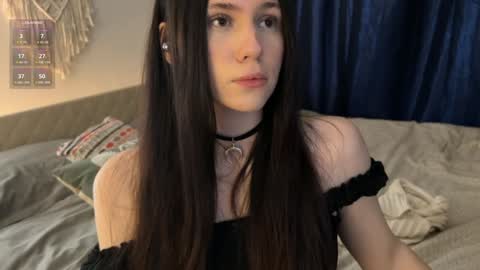 Snapshot of nimfaheart chatting on 02/01/25, 02:24 Jennet online show from 02/01/25, 02:24
