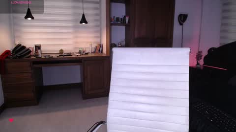 Mar Assaf  online show from 10/22/25, 08:08