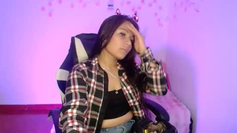 nina__666 online show from 12/02/25, 11:37