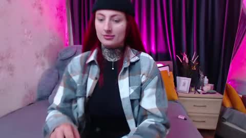 Snapshot of nina_b1um chatting on 04/25/26, 05:21 Nina online show from 04/25/26, 05:21