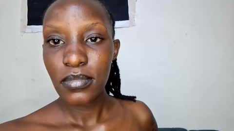 Snapshot of nina_bambi chatting on 04/19/26, 02:38 nina_bambi online show from 04/19/26, 02:38