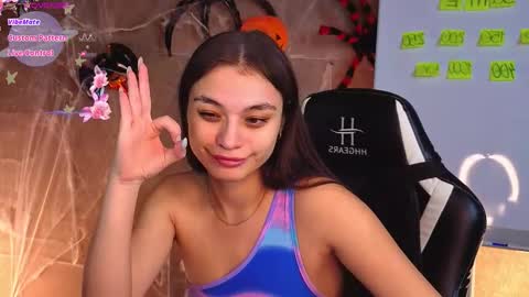 Snapshot of nina_fierce chatting on 10/27/25, 02:37 Ketrin online show from 10/27/25, 02:37