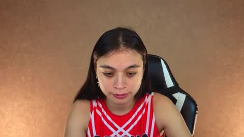 Snapshot of nina_fierce chatting on 11/11/25, 02:55 Ketrin online show from 11/11/25, 02:55