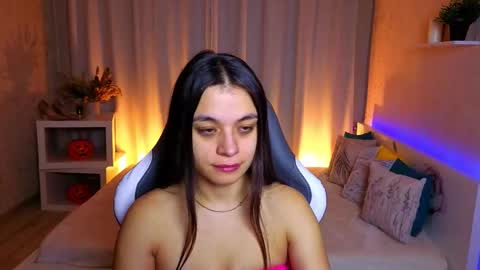 Snapshot of nina_fierce chatting on 11/28/25, 03:09 Ketrin online show from 11/28/25, 03:09