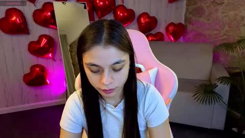 Snapshot of nina_fierce chatting on 03/10/26, 01:43 Ketrin online show from 03/10/26, 01:43