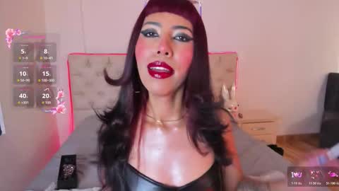 Snapshot of nina_fooxxx1 chatting on 03/17/26, 05:38 Nina Fox online show from 03/17/26, 05:38