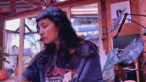 Snapshot of nina_just chatting on 04/19/26, 06:43 Nina. online show from 04/19/26, 06:43