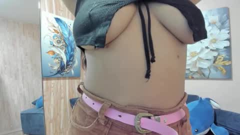 Snapshot of nina_kmay chatting on 03/19/26, 11:25 nina_kmay online show from 03/19/26, 11:25