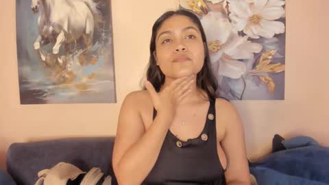 Snapshot of nina_kmay chatting on 03/28/26, 10:37 nina_kmay online show from 03/28/26, 10:37