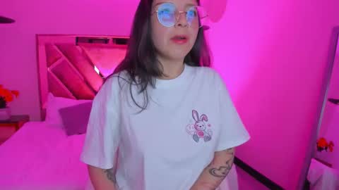 Snapshot of nina_myers chatting on 11/07/25, 03:39 Nina myers online show from 11/07/25, 03:39