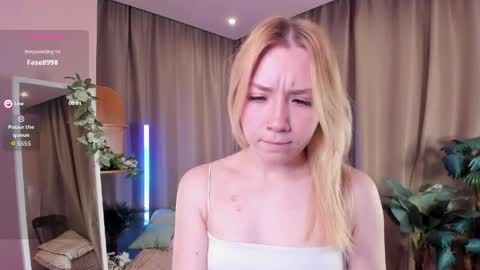 Snapshot of nina_original chatting on 06/01/26, 02:57 Nina online show from 06/01/26, 02:57