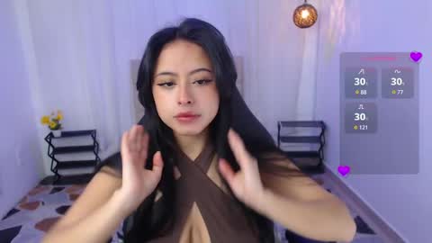 Snapshot of nina_petitte chatting on 06/06/26, 02:11 nina_petitte online show from 06/06/26, 02:11