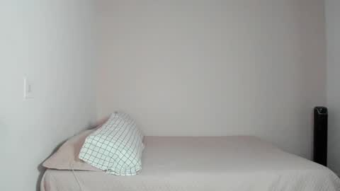  Nina  online show from 12/03/25, 09:24