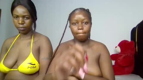 Snapshot of nina_ray1 chatting on 02/10/26, 02:04 Nina online show from 02/10/26, 02:04