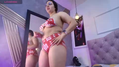 Snapshot of nina_scott_ chatting on 04/30/26, 08:04 nina_scott_ online show from 04/30/26, 08:04