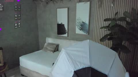 NINA online show from 12/09/24, 01:02