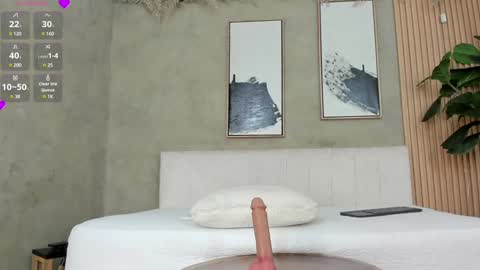 NINA online show from 12/19/24, 03:08