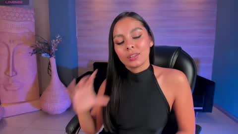 Nina online show from 09/30/25, 03:11