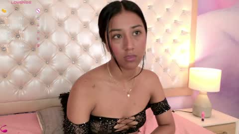 Snapshot of ninabravur chatting on 06/05/26, 02:56 NINA BRAVU online show from 06/05/26, 02:56
