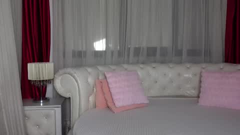 NinaCrystal online show from 02/26/25, 06:15