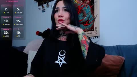  Heyyy guys Im Ninas crazy  online show from 01/05/26, 05:27