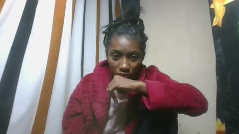 ninaeaa online show from 11/17/25, 06:35