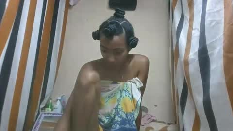 ninaeaa online show from 01/06/26, 05:44