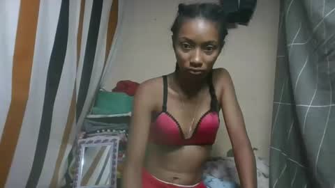 ninaeaa online show from 02/16/26, 05:25