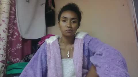 ninaeaa online show from 04/26/26, 08:28