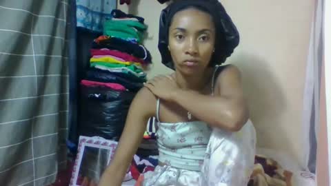 ninaeaa online show from 05/22/26, 11:49