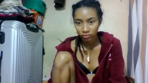 Snapshot of ninaeaa chatting on 06/15/26, 03:42 ninaeaa online show from 06/15/26, 03:42
