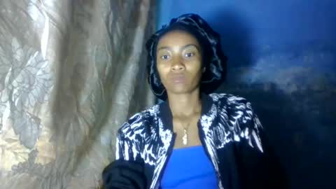 Snapshot of ninaeaa chatting on 06/21/26, 04:59 ninaeaa online show from 06/21/26, 04:59