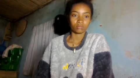 Snapshot of ninaeaa chatting on 07/12/26, 04:03 ninaeaa online show from 07/12/26, 04:03