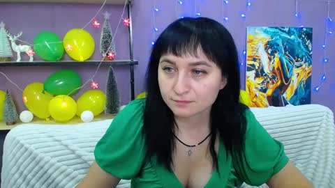 ninaflawlees online show from 01/13/25, 11:38