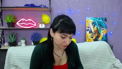 ninaflawlees online show from 01/21/25, 07:17