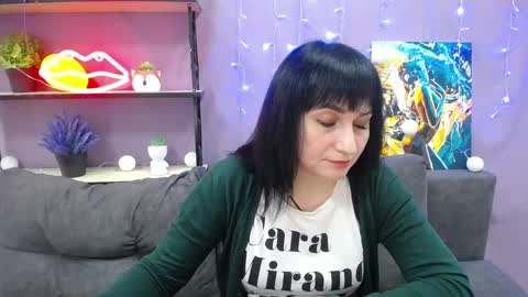 ninaflawlees online show from 01/28/25, 07:21