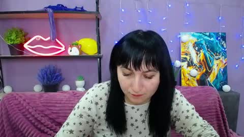 ninaflawlees online show from 01/30/25, 11:02