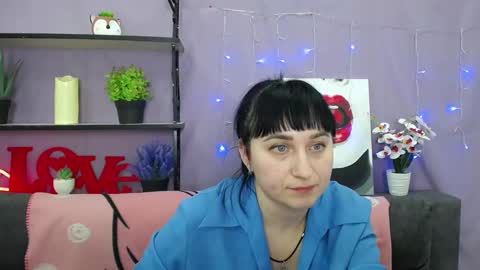 ninaflawlees online show from 03/12/25, 12:10