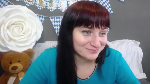 ninaflawlees online show from 10/04/25, 12:03