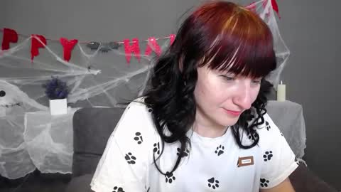 ninaflawlees online show from 10/16/25, 12:06