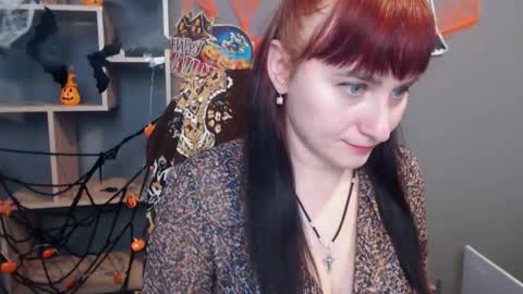 ninaflawlees online show from 11/03/25, 01:01