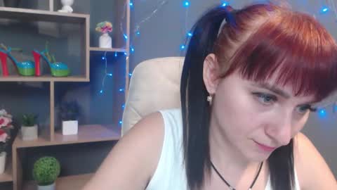 ninaflawlees online show from 11/13/25, 01:32