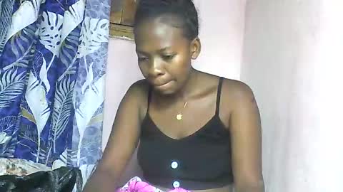 Snapshot of ninah9794 chatting on 11/29/25, 07:55 Ninah9794 online show from 11/29/25, 07:55