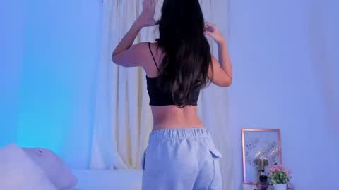 Snapshot of ninahtx chatting on 04/01/26, 08:50 ninahtx online show from 04/01/26, 08:50