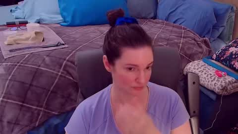 Nina Jaymes online show from 10/22/25, 09:36