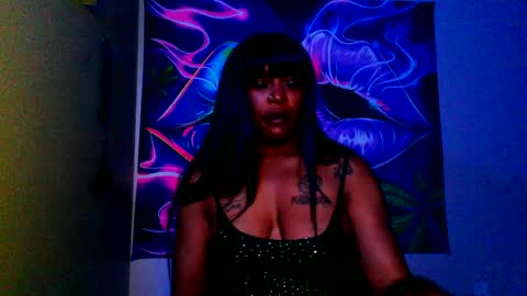 Snapshot of ninakhalifa chatting on 02/24/25, 12:52 ninakhalifa online show from 02/24/25, 12:52