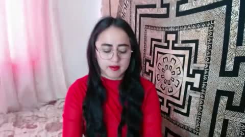 Snapshot of ninakravtz chatting on 10/03/25, 02:47 N I N A online show from 10/03/25, 02:47