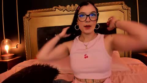 Nina online show from 02/25/26, 07:23