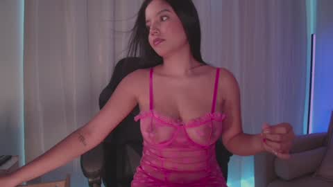  Nina  online show from 01/16/25, 09:30